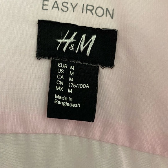 Men’s H&M Easy Iron Men’s Long Sleeve Button  Up Pink Shirt Size M - Picture 3 of 6